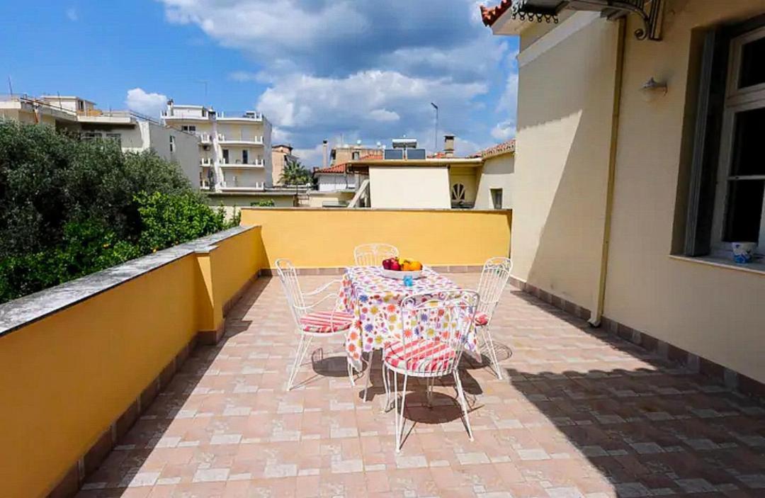 Zeta'S Vintage Garden House Villa Sparta Esterno foto