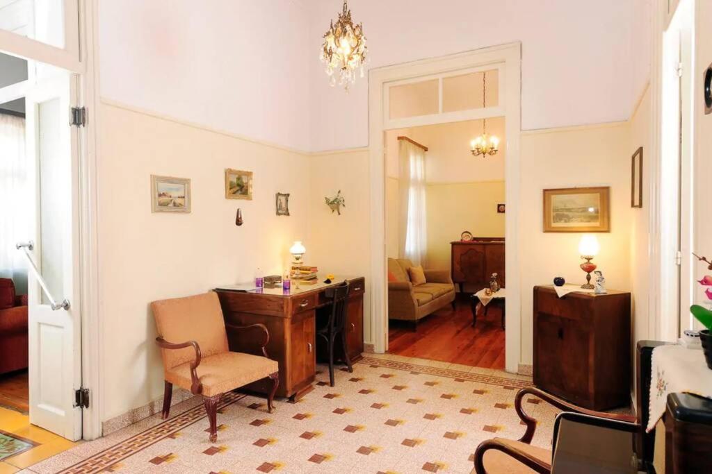 Zeta'S Vintage Garden House Villa Sparta Esterno foto