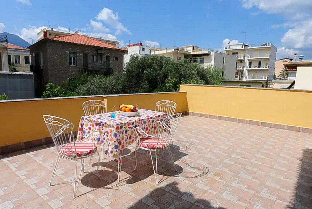 Zeta'S Vintage Garden House Villa Sparta Esterno foto